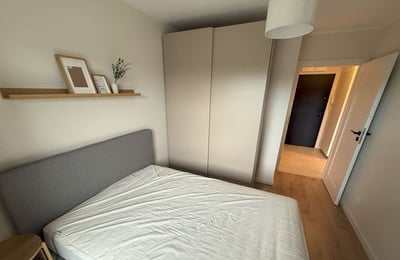 Аренда новой 2-комнатной квартиры в современном жилом комплексе, 36 м², Вроцлав, Польша